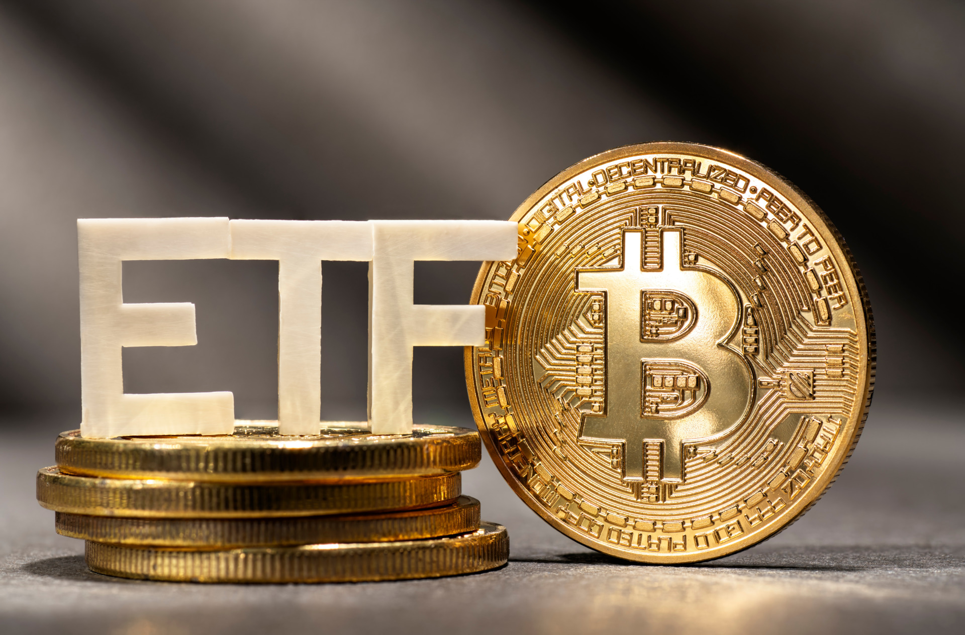 Crypto ETFs See Record Trading, Total Bitcoin Held Exceeds $60 Billion