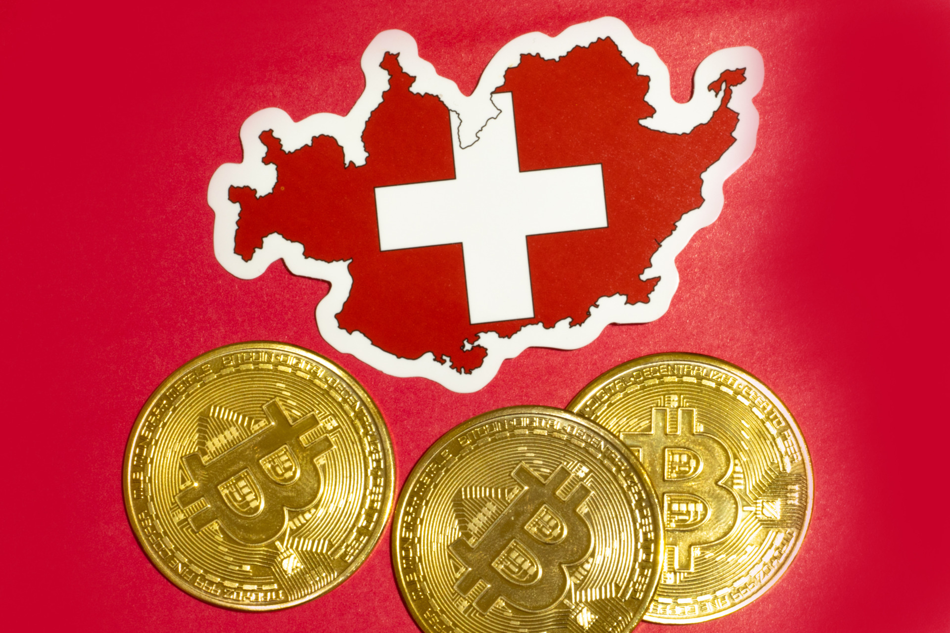 Swiss Initiative Moves Forward as Franklin Templeton Says 2025 Will See Global Bitcoin Reserves Expand